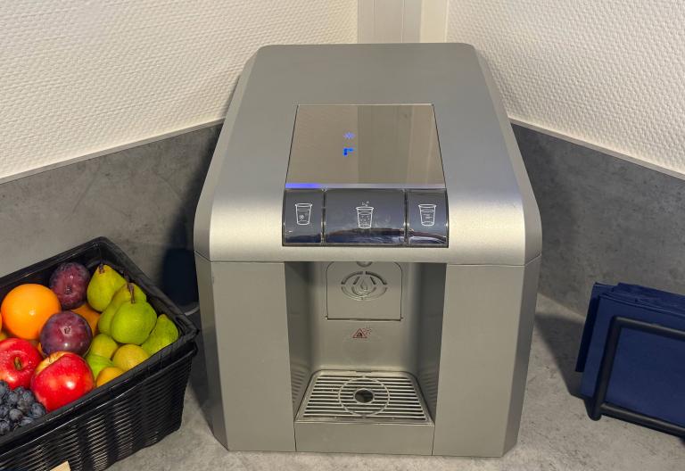 Wasserspender – Gesunde Erfrischung oder Keimschleuder? 