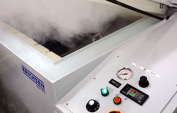 Corrosion and climate tests