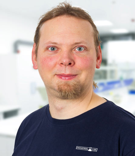 Dr. Axel Blatt