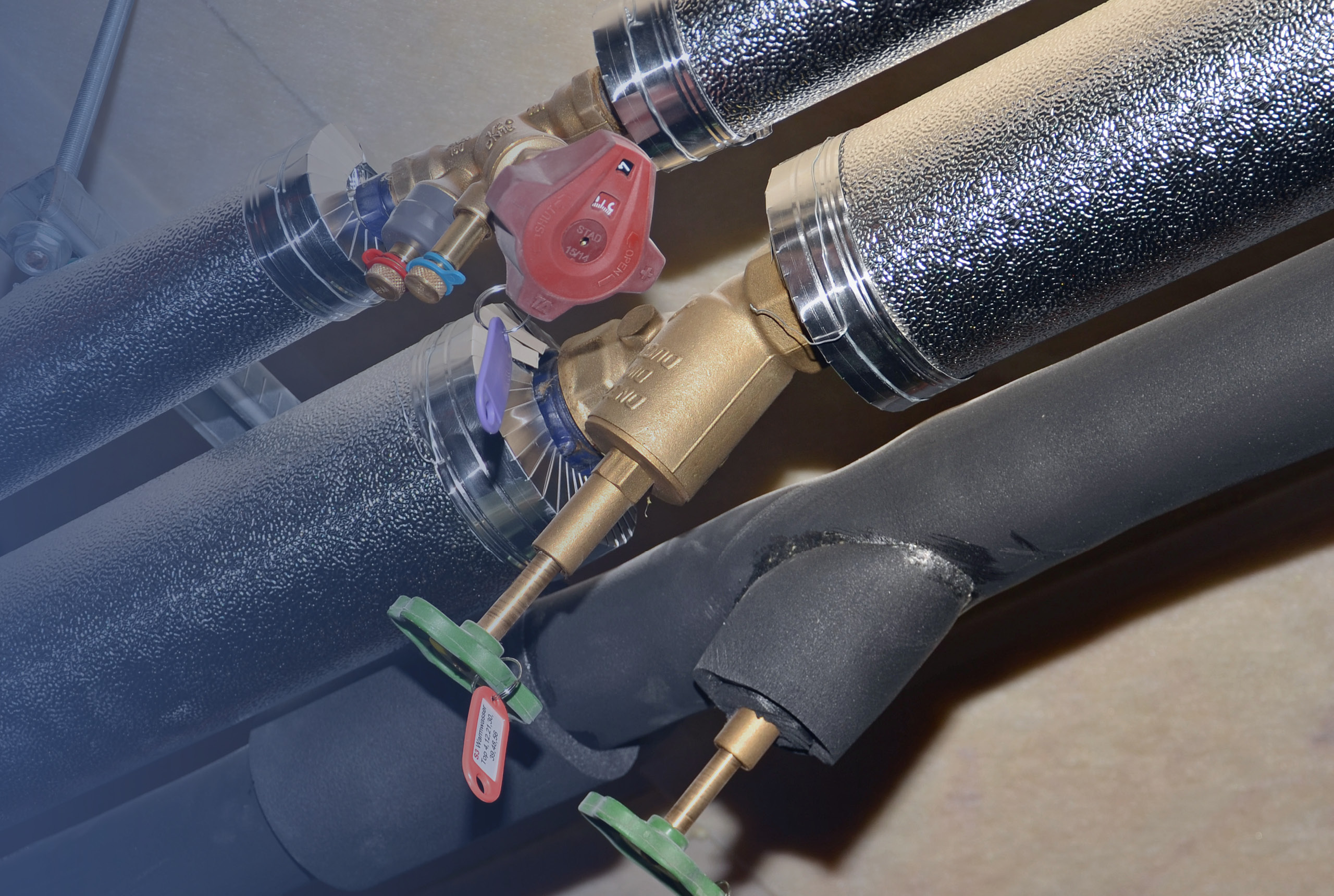 MATERIAL ANALYTICS IN THE AREA